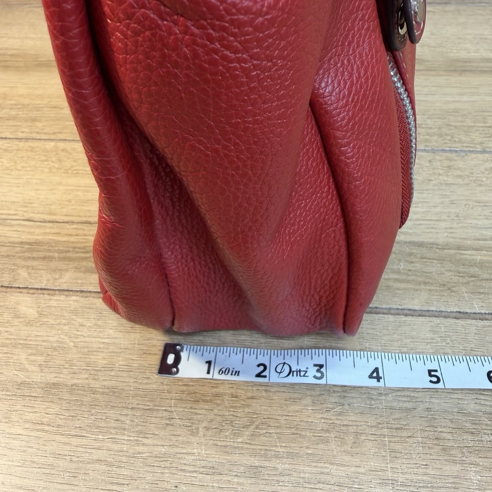Vintage Tignanello Bright Cherry Red Pebbled Leather Shoulder Bag Purse Hobo - Picture 16 of 16